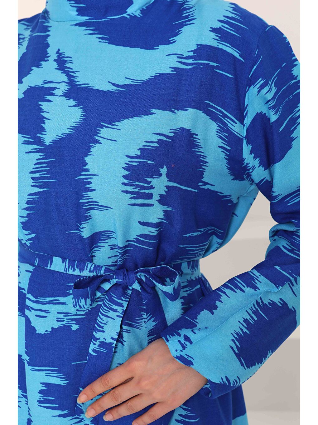 Desenli Kuşaklı Elbise Mavi - 27039-6
