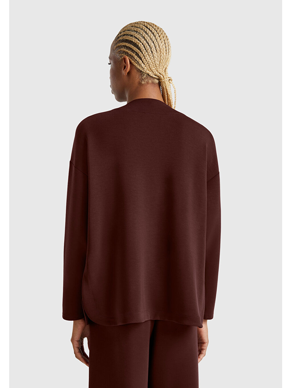 Kadın Kahverengi Modal Karışımlı V Yaka Uzun Kollu Sweatshirt-2