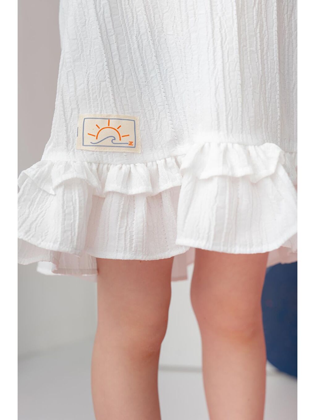 Kız Çocuk Fırfırlı Askılı Elbise - Beyaz-3