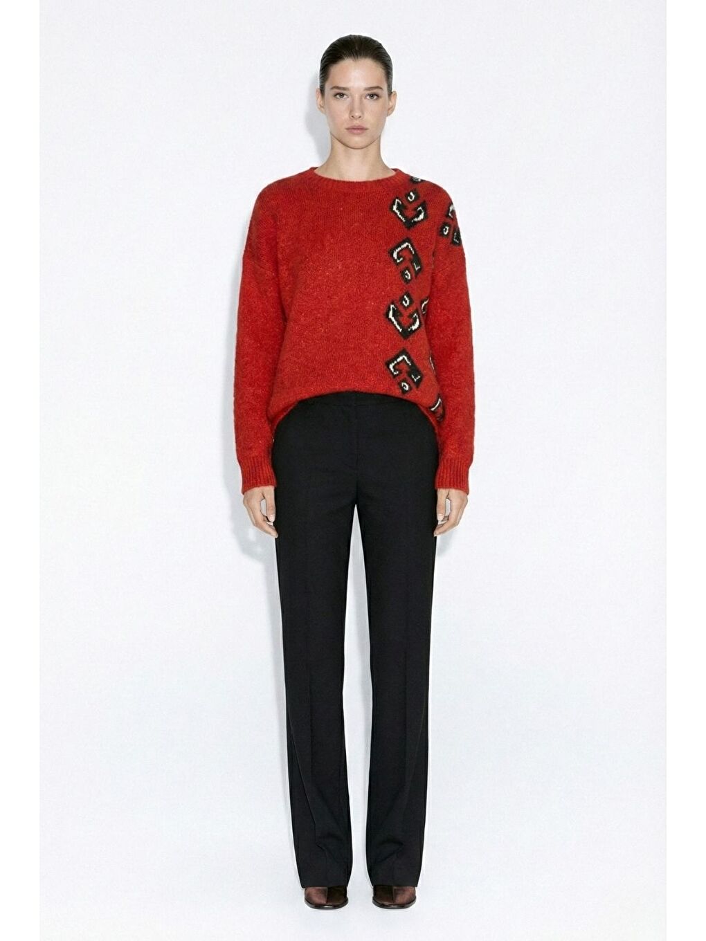 Kalın Örgü Desenli Kırmızı Kazak