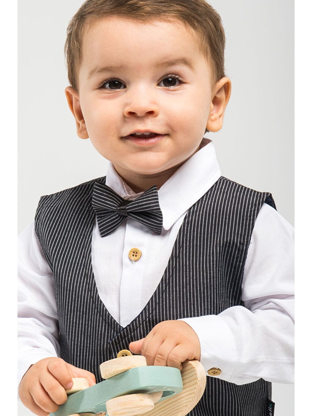 Lacivert Erkek Çocuk Takım Elbise Yelekli Gömlekli 4 Parça Özel Takımı-1