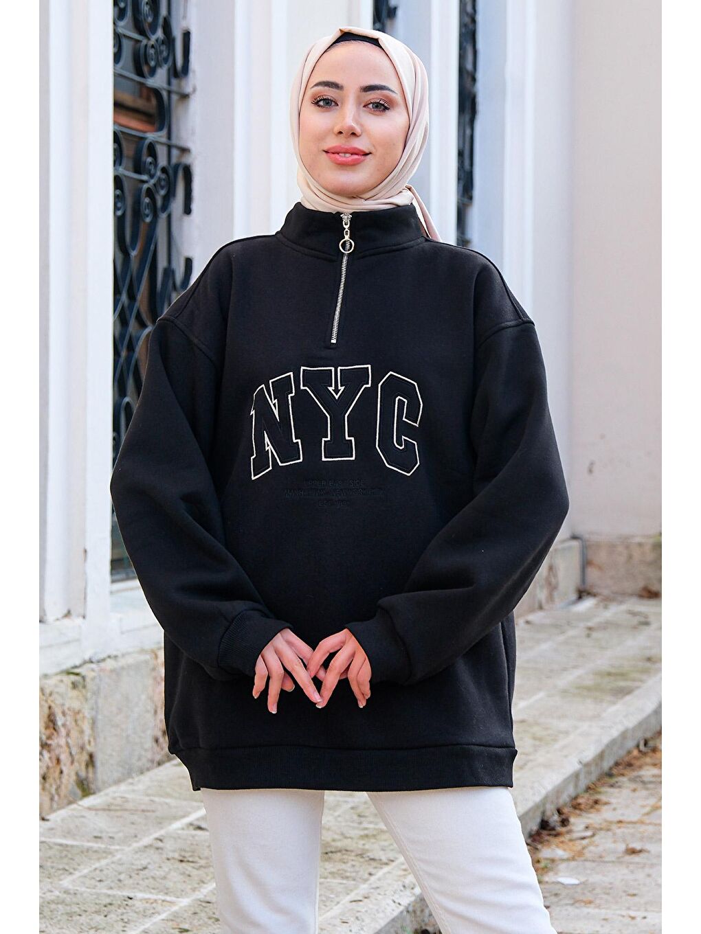 Yakası Fermuarlı NYC Baskılı Sweat  Siyah-3
