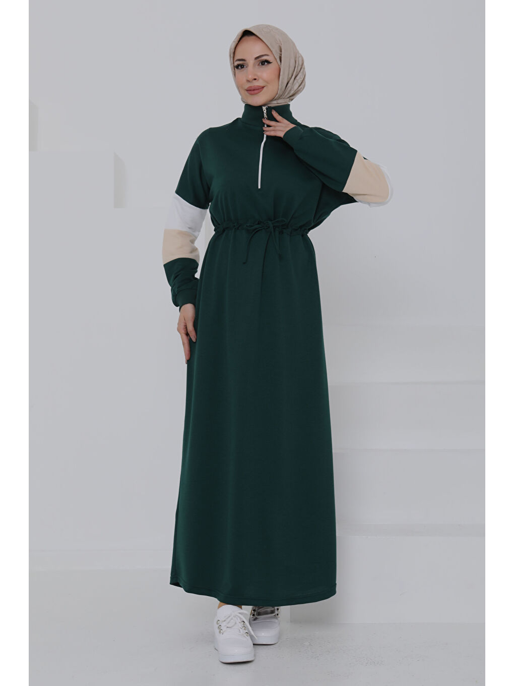 Yeşil Garnili Fermuarlı Elbise Zümrüt - 27047