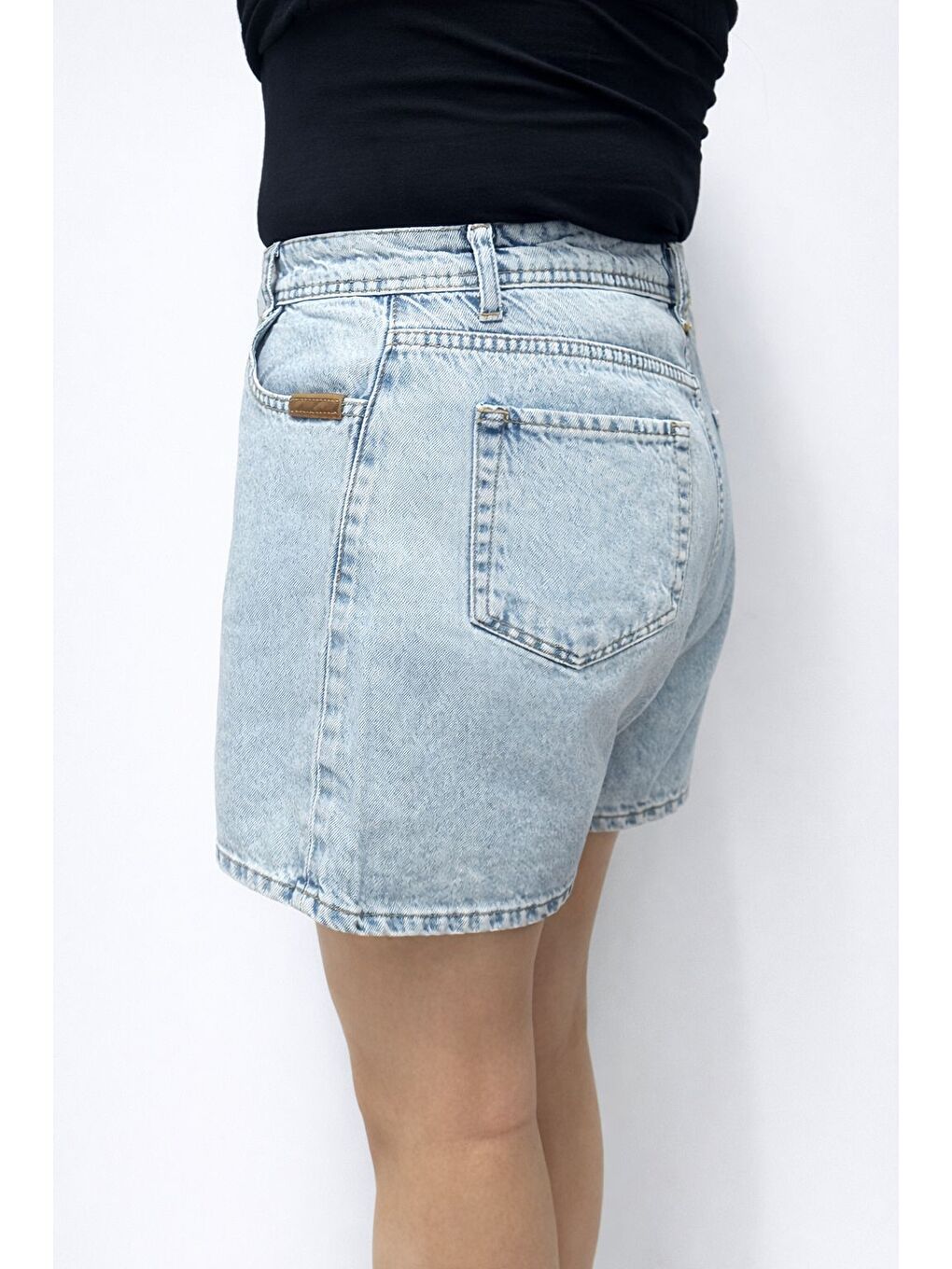 Büyük Beden Açık Mavi Jean Şort-1