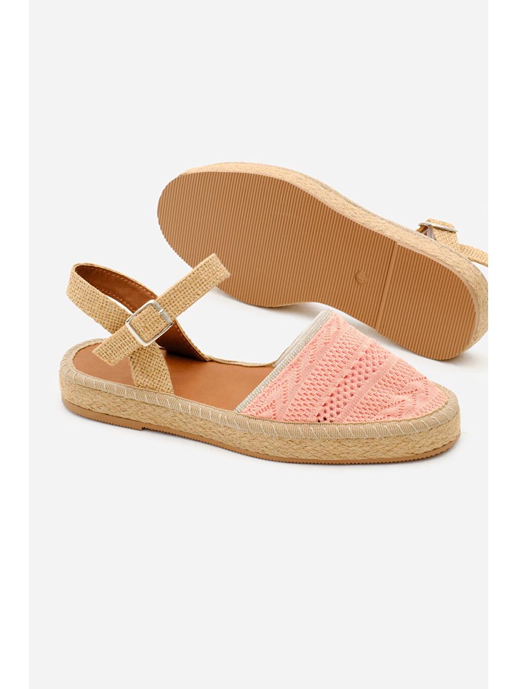 Kadın Pembe Önü Kapalı Bilekten Bağlamaı Hasır Triko Sandalet-3