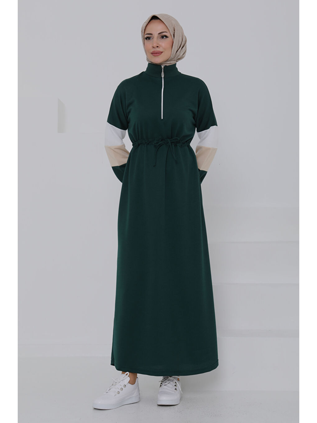 Yeşil Garnili Fermuarlı Elbise Zümrüt - 27047-4