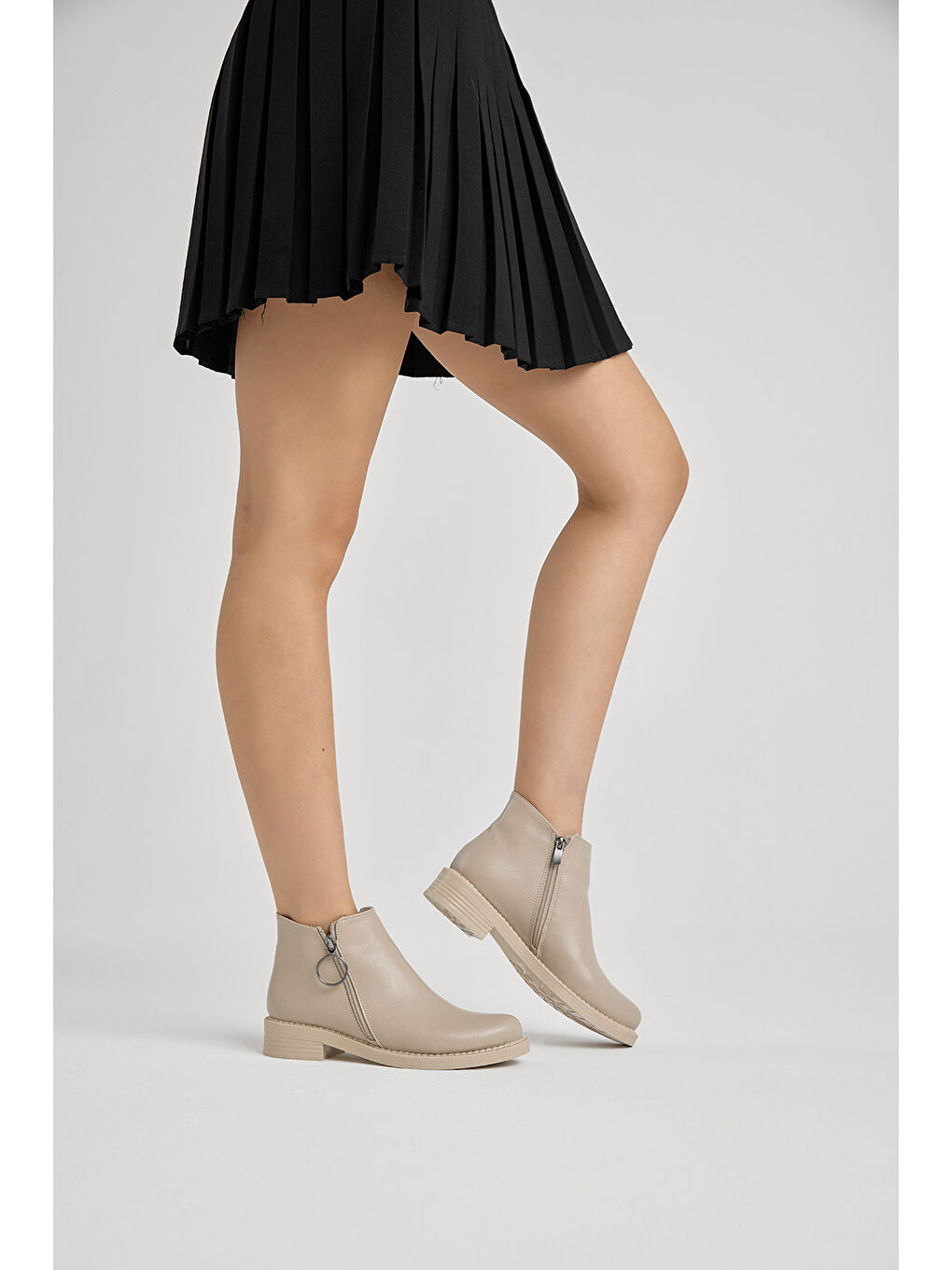 Kadın Bej Cilt Kalın Termo Taban Yanı Fermuar Detaylı Bot-3