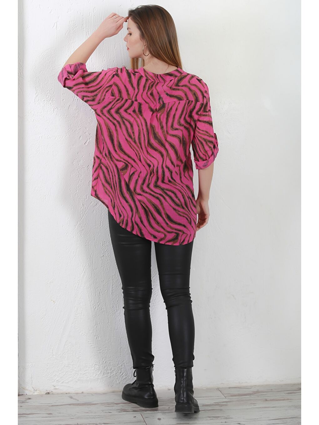 İtalyan Fuşya Hakim Yaka Düğmeli 3/4 Kol Cepli Casual Keten Karışımlı Dokuma Bluz-7