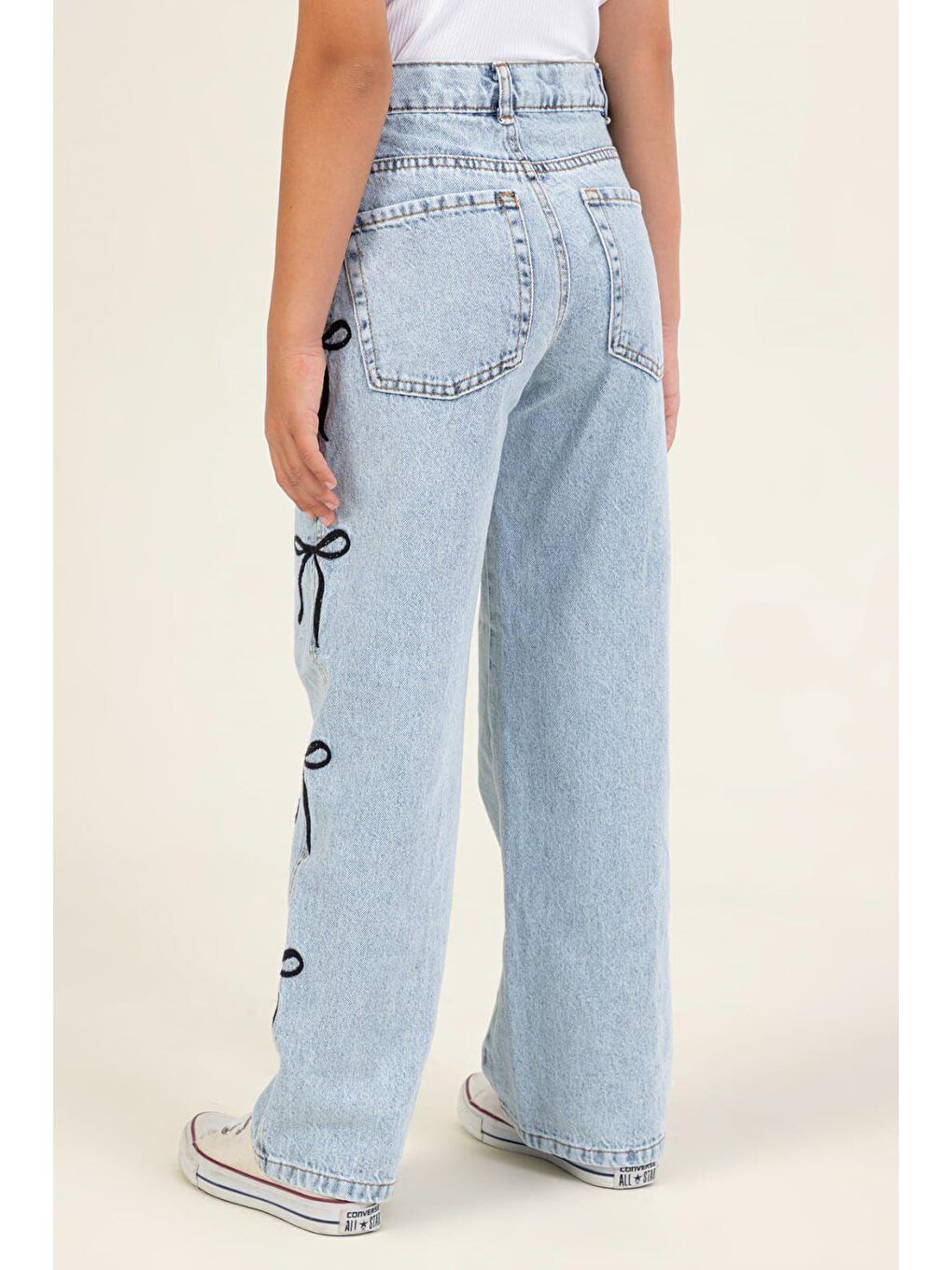 Kız Çocuk Pamuklu Açık Mavi Fiyonklu Denim Pantolon – Günlük Rahat Kesim-1