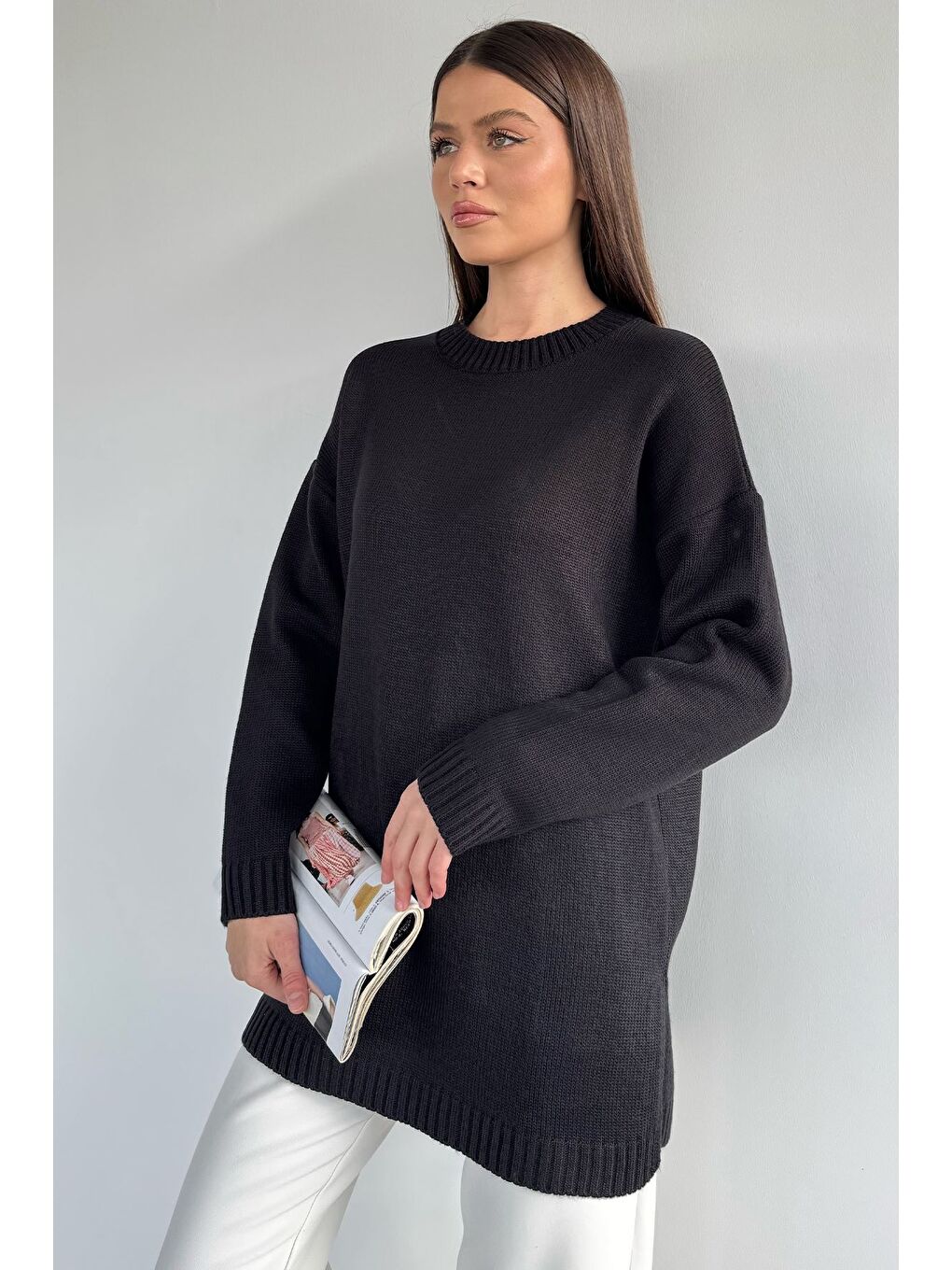 Siyah Kadın Bisiklet Yaka Yırtmaçlı Triko Tunik-2