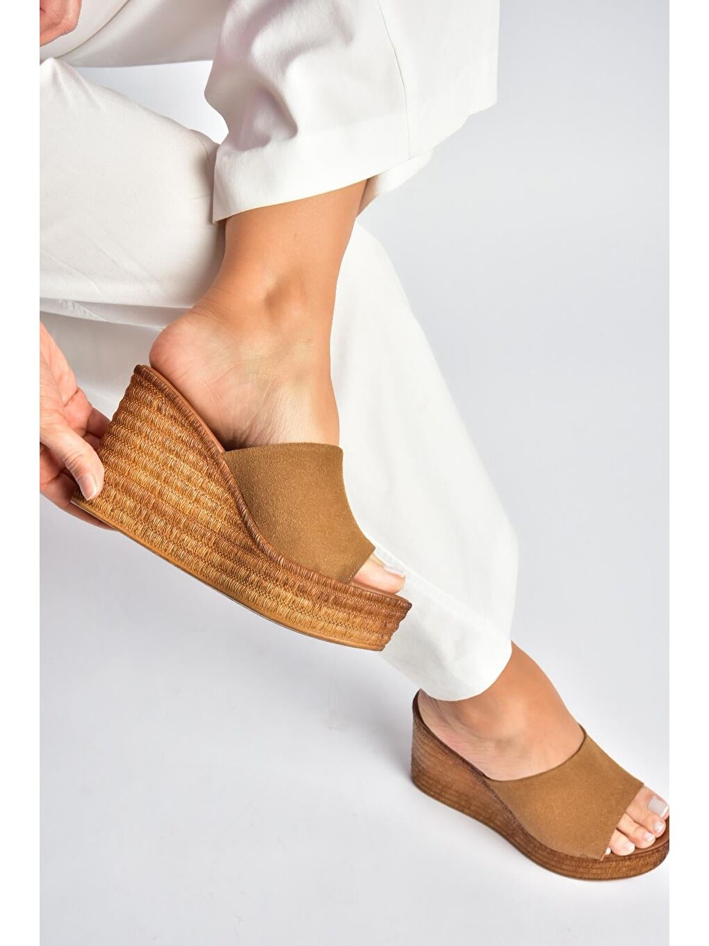 Kahverengi Taba Kadın Terlik Y996559902-1