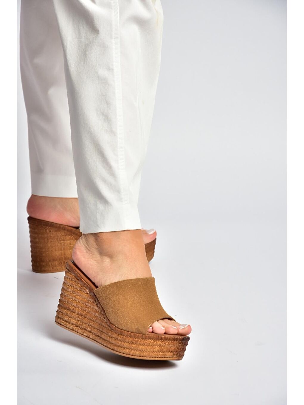 Kahverengi Taba Kadın Terlik Y996559902-4