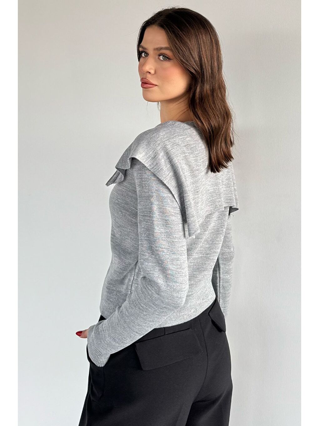 Gri Kadın Bebe Yaka Fermuarlı Triko Bluz-3