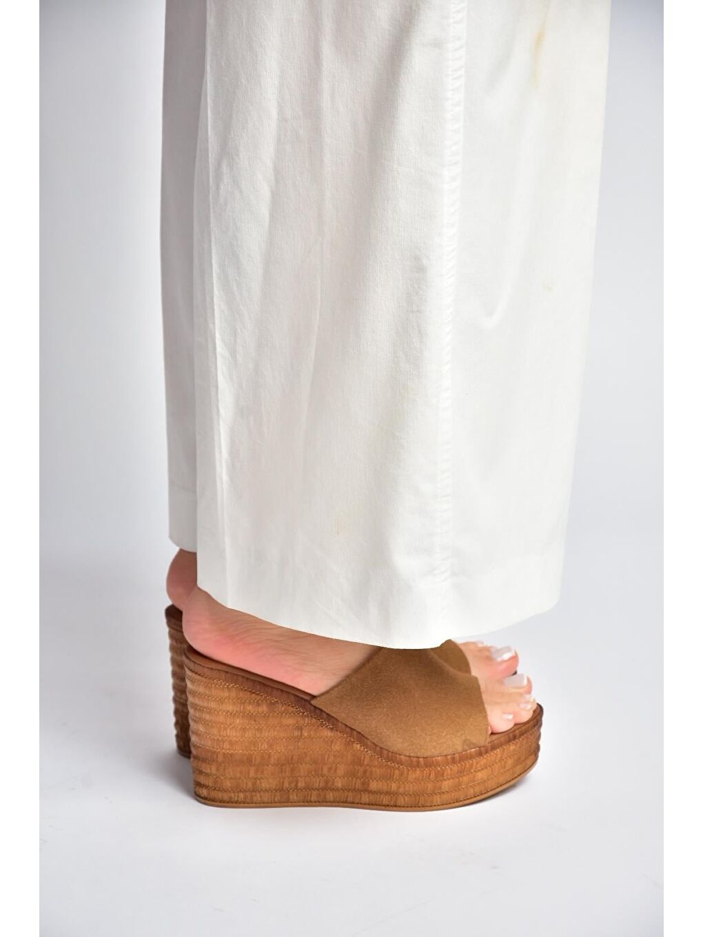 Kahverengi Taba Kadın Terlik Y996559902-6