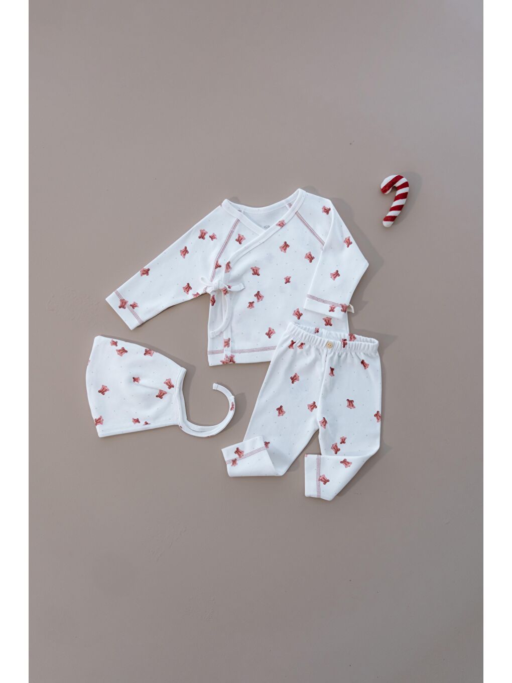 Beyaz Çan Baskılı Pure Hug Serisi Kruvaze 3'Lü Takım-1