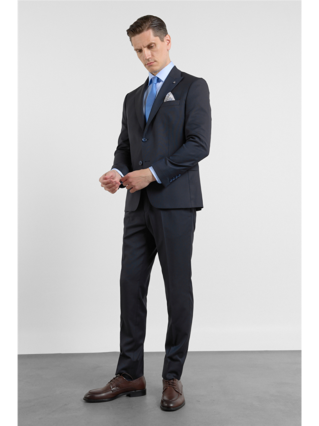 Lacivert Kılıç Yaka Düz Desen 6 Drop Slim Fit Esnek Takım Elbise 1001260153-1