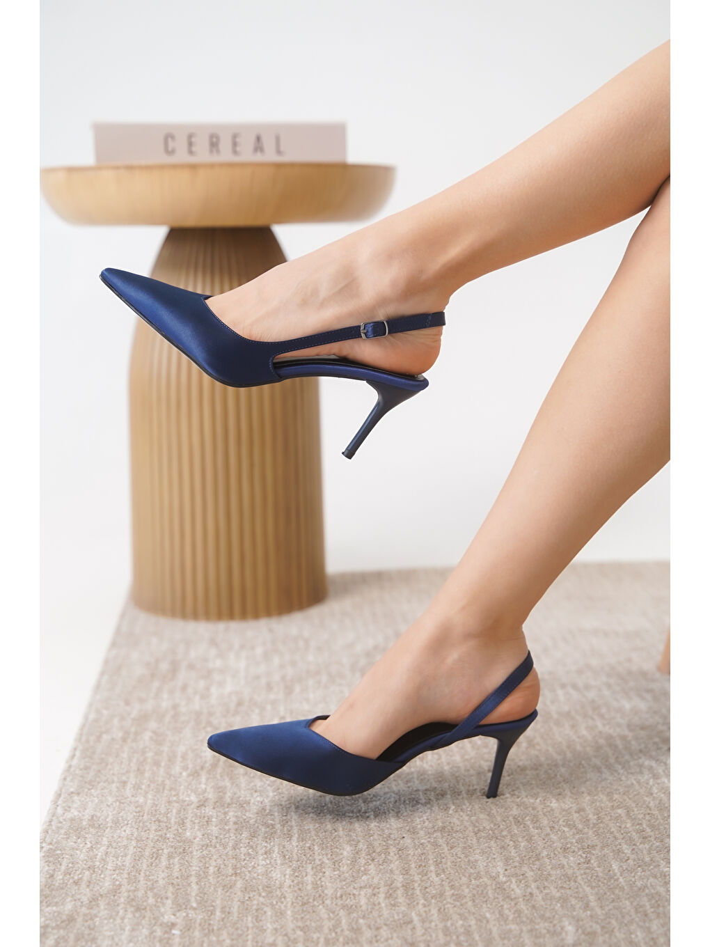 Lacivert Rives Günlük Kadın Klasik Topuklu Ayakkabı