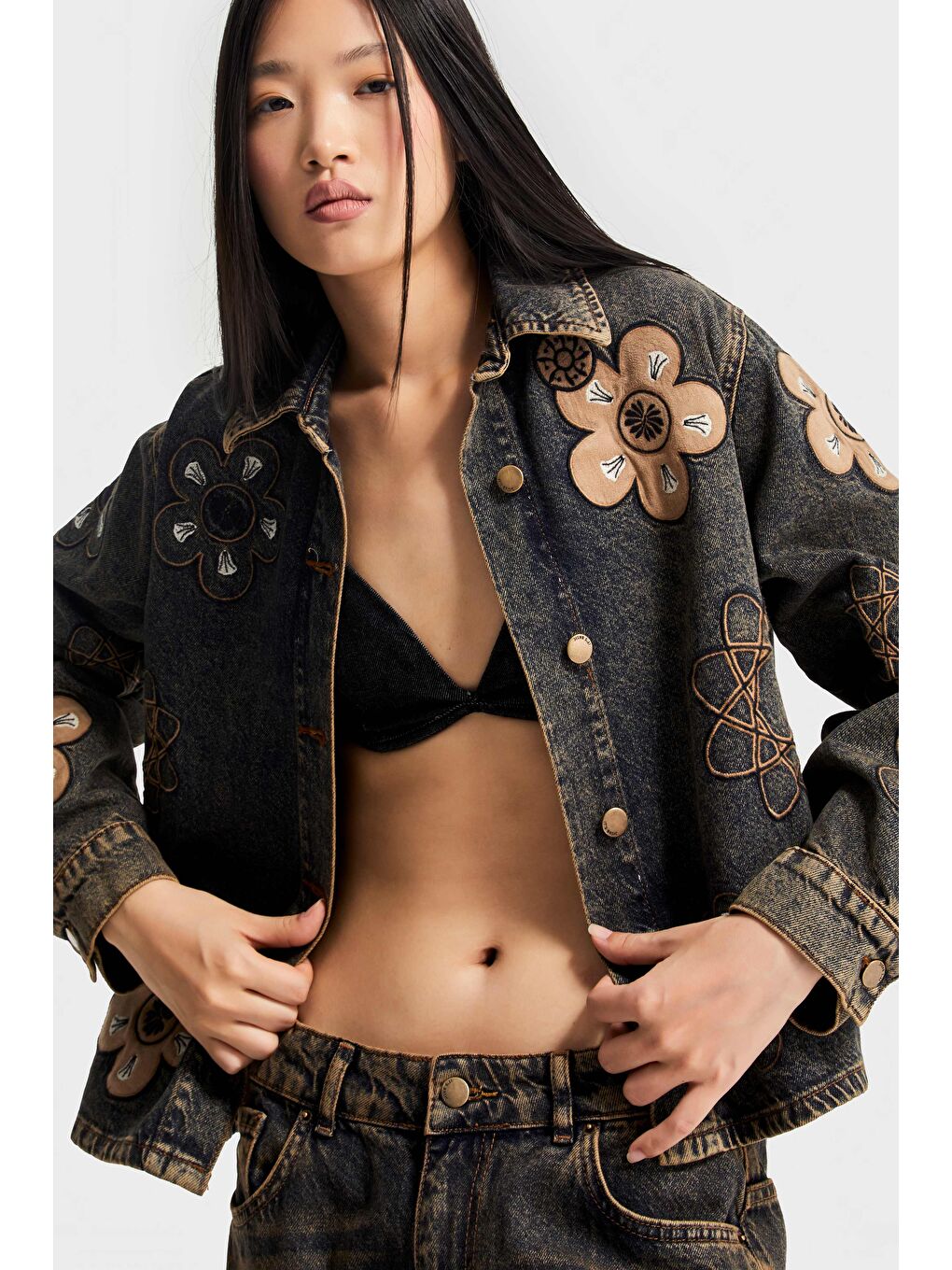 Mavi Kadın Koyu Tint Rengi 4w5-87 Özel Çiçek Nakışlı Oversize Özel Tasarım Denim Ceket-2