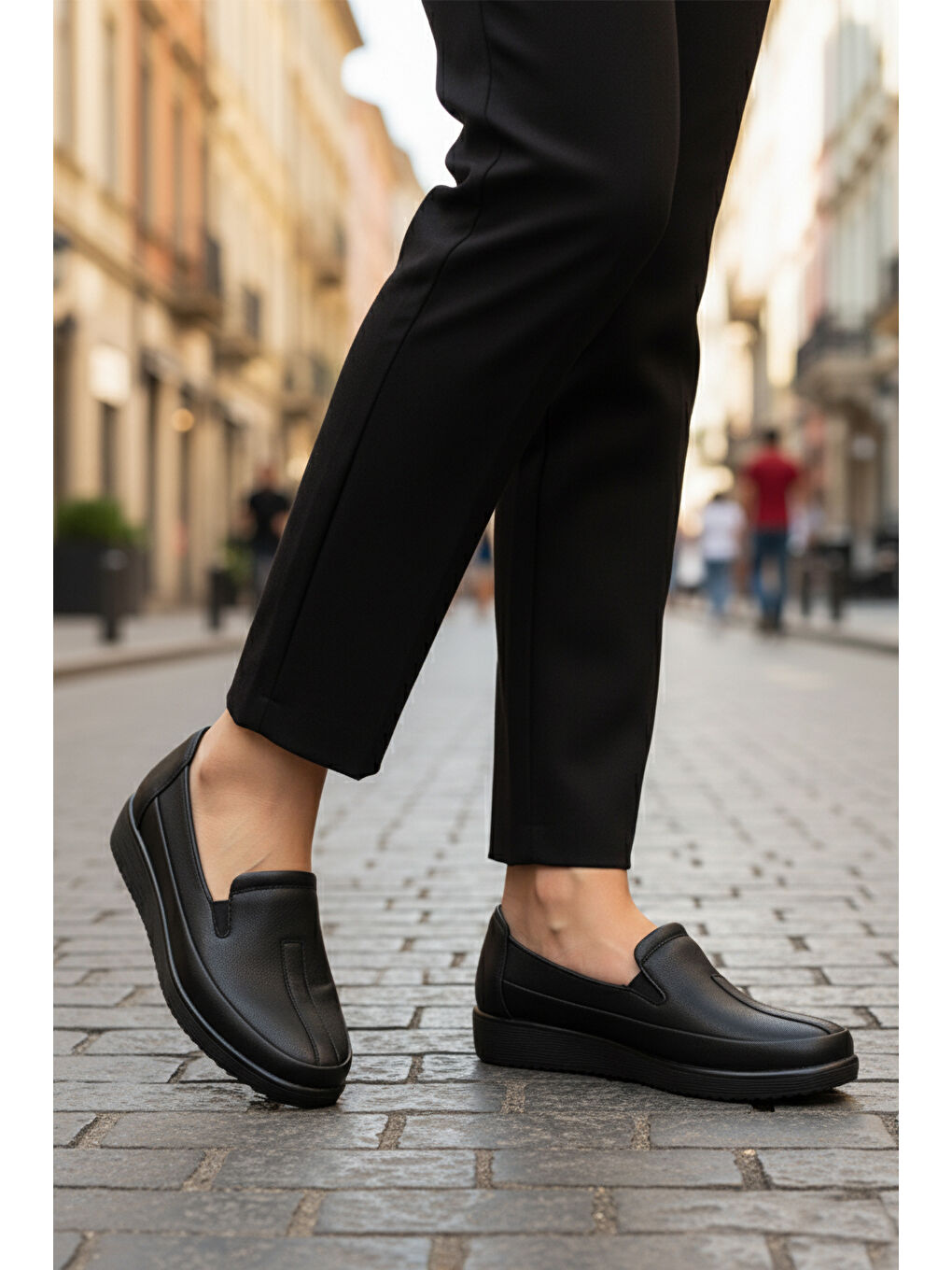 Siyah Cilt Hafif Esnek Anatomik Kadın Casual Ayakkabı 293117 Z-2