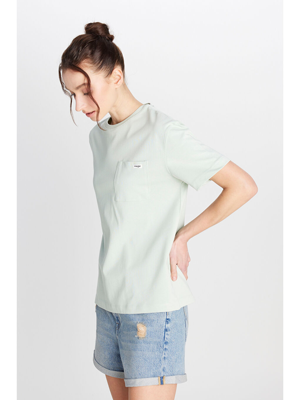 Gri %100 Pamuk Regular Fit Normal Kesim Bisiklet Yaka Cep Detaylı Açıık Yeşil Tişört-1