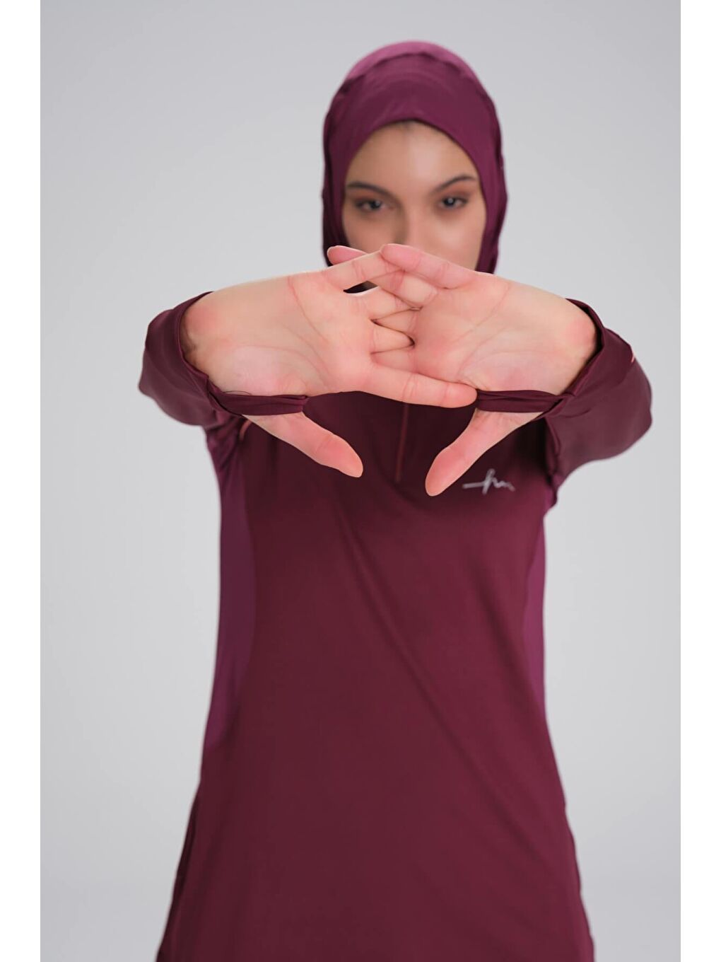 Active H-Per Biyeli Uzun Kollu Fermuarlı Yaka Mor Tesettür Antrenman Tişörtü Act-18-5