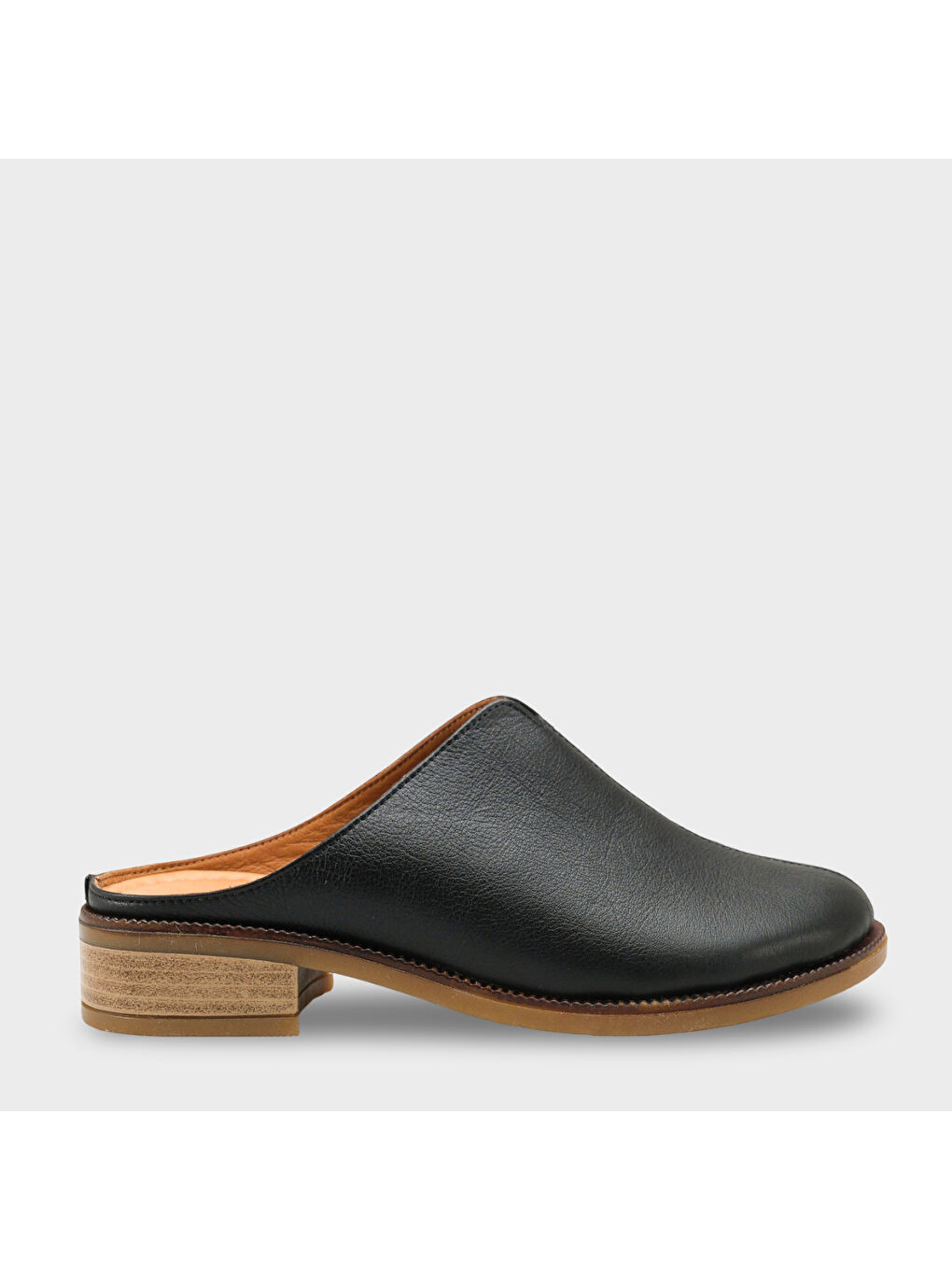 Siyah Nancey Hakiki Deri Kısa Topuklu Kadın Sabo Terlik