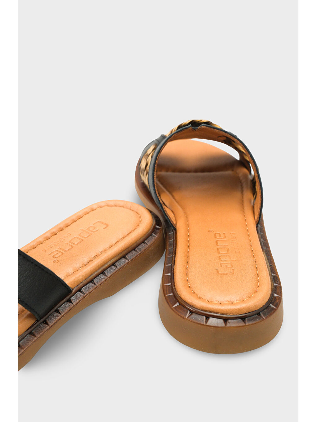 Siyah Kayla Hakiki Deri Hasırlı Düz Topuklu Kadın Terlik-3