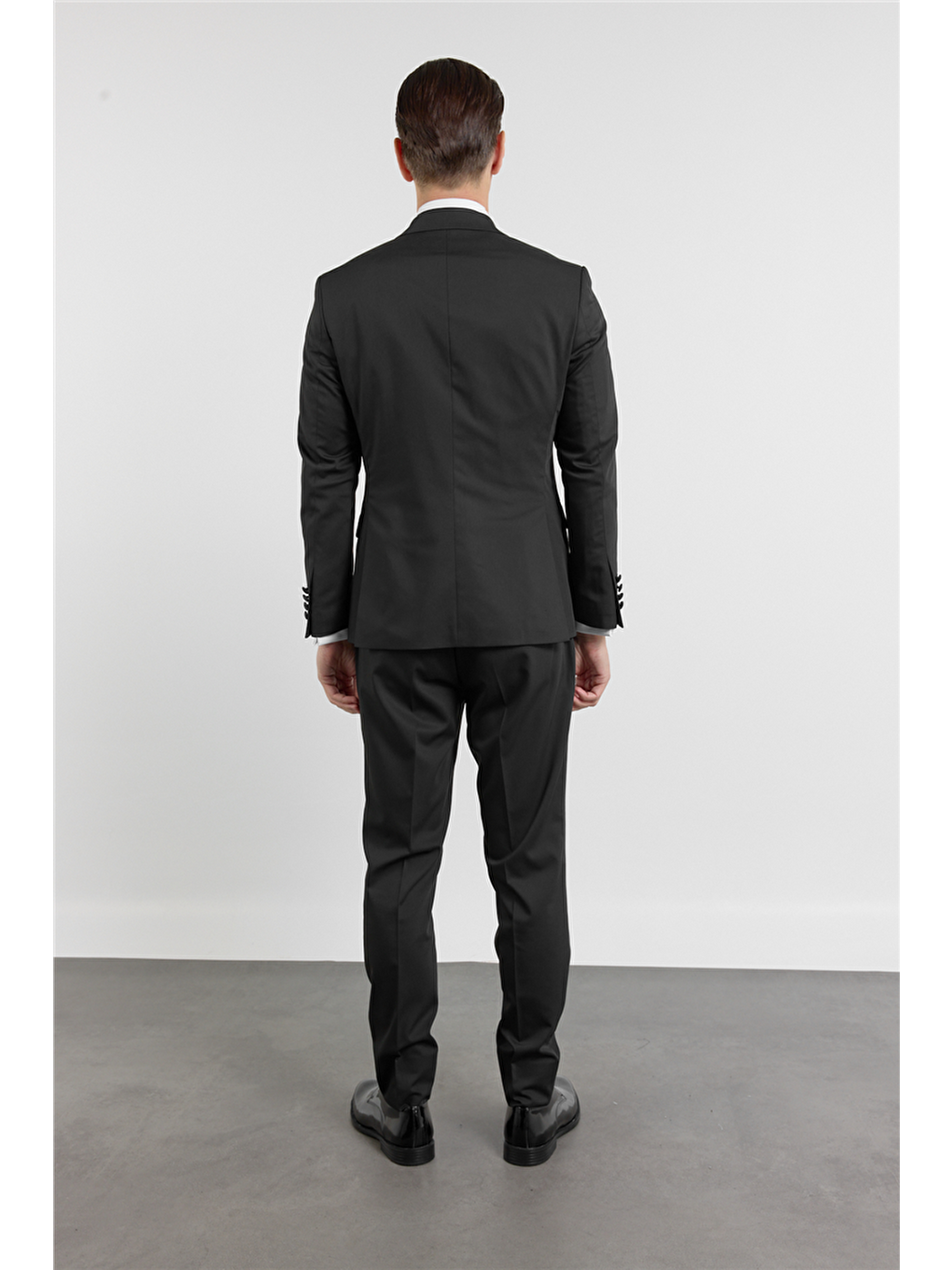 Siyah Kılıç Yaka Düz Desen 6 Drop Slim Fit Esnek Yelekli Takım Elbise 1001260290-4