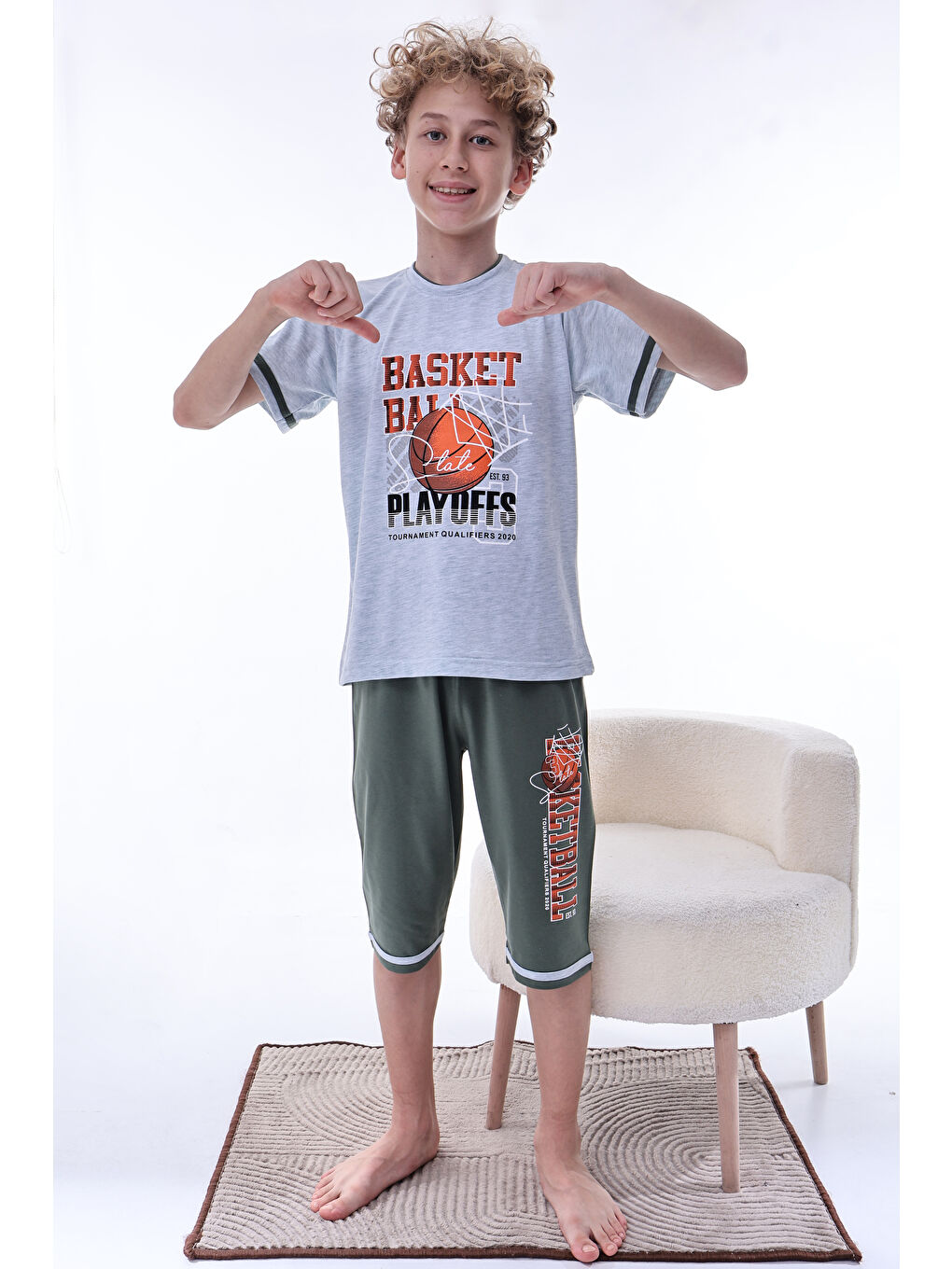 Gri Erkek Çocuk %100 Doğal Pamuk Kısa Kollu  Kaprili Pijama Takımı-1