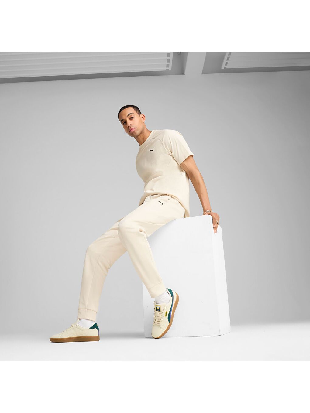 Beyaz Erkek Eşofman Altı-3