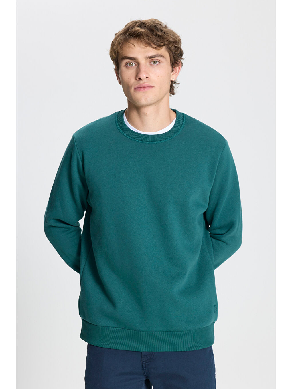 Erkek Koyu Yeşil Standart Fit Normal Kesim İçi Polarlı Bisiklet Yaka Sweatshirt