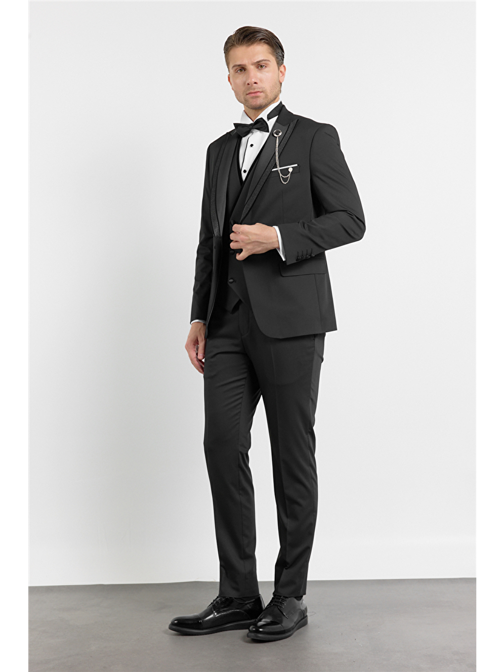 Siyah Kılıç Yaka Düz Desen 6 Drop Slim Fit Esnek Yelekli Takım Elbise 1001260288-1