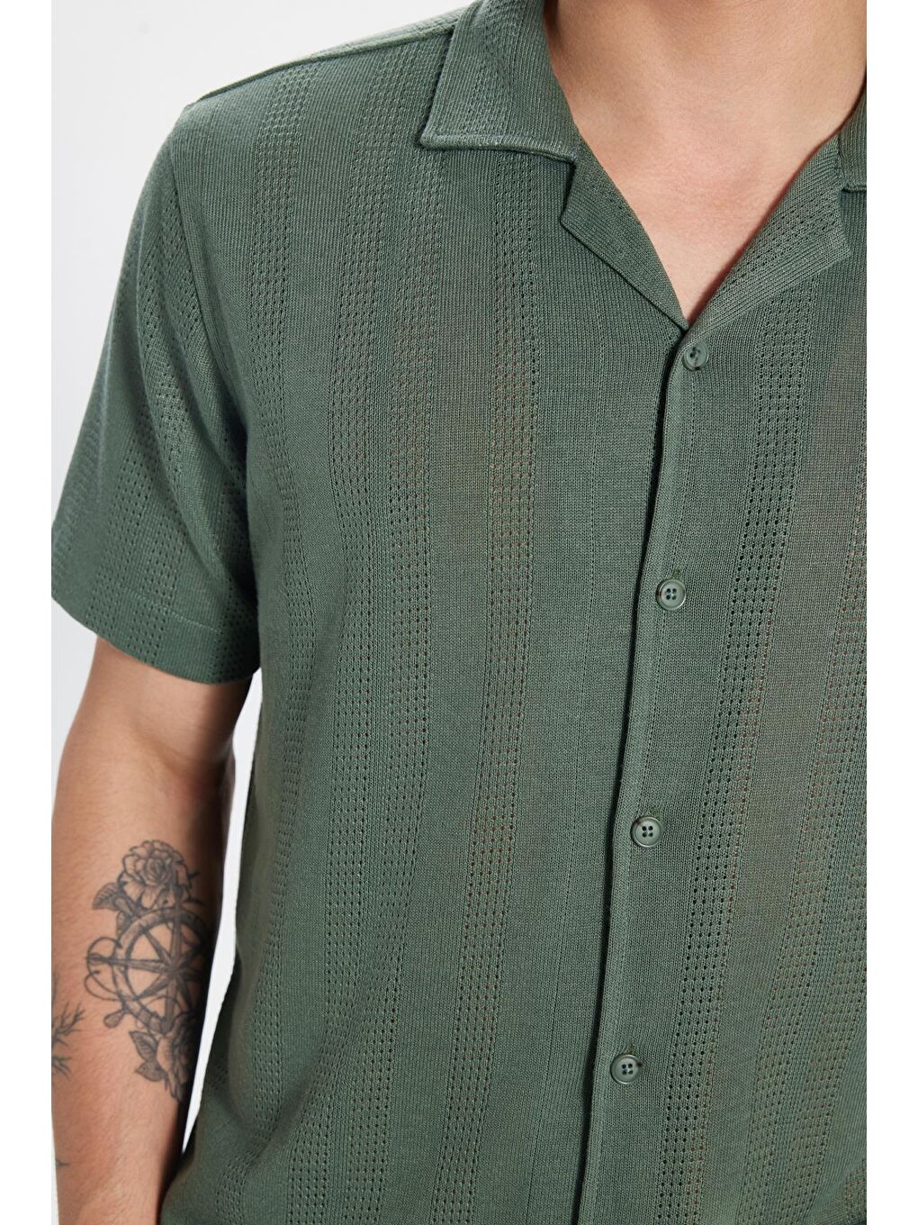 Erkek Slim Fit Örme Kumaş Apaş Yaka Rahat Kullanım Kısa Kol Haki Gömlek-2