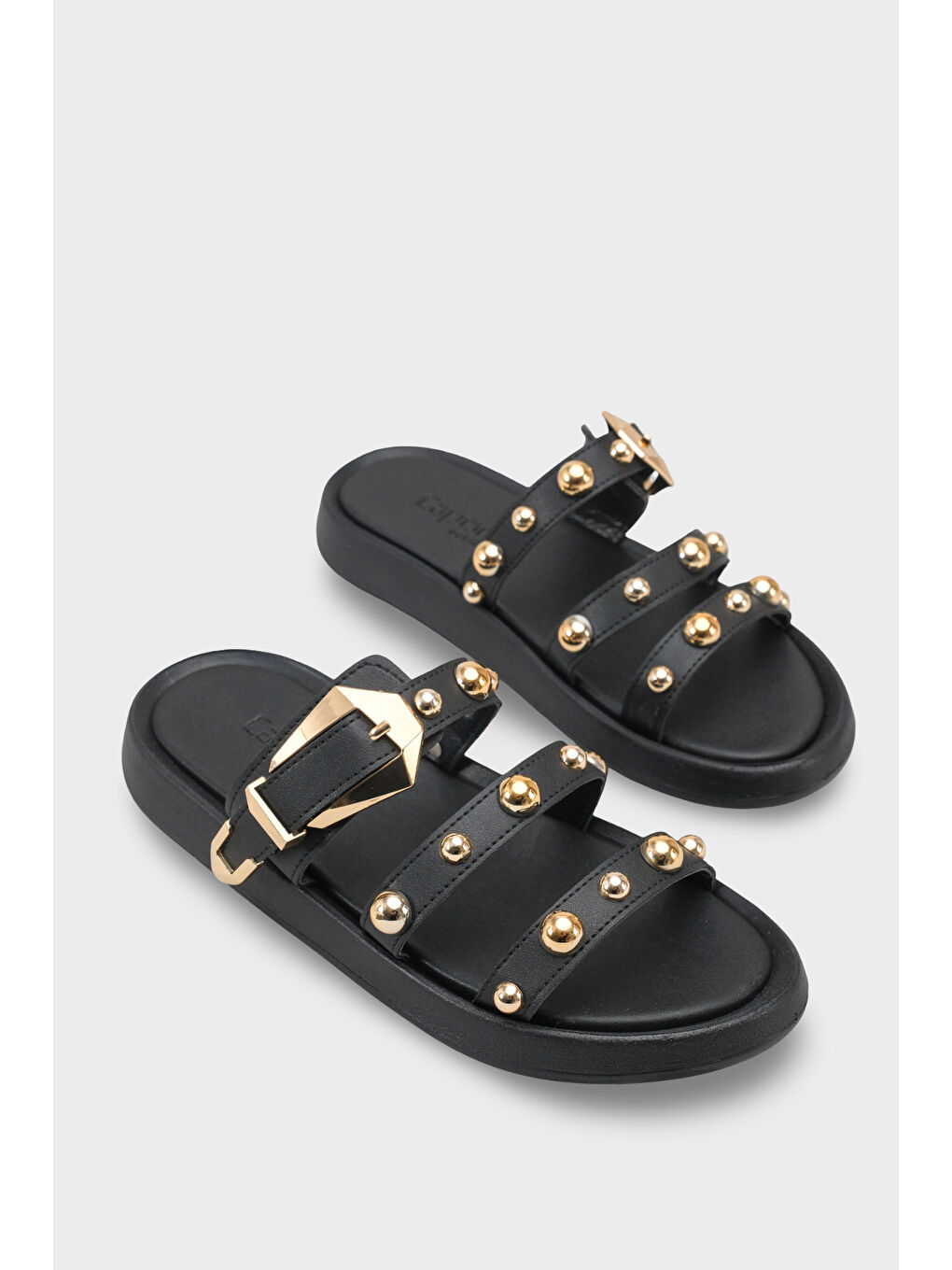 Siyah Nollie Yuvarlak Burunlu Metal Aksesuarlı Kadın Terlik-1