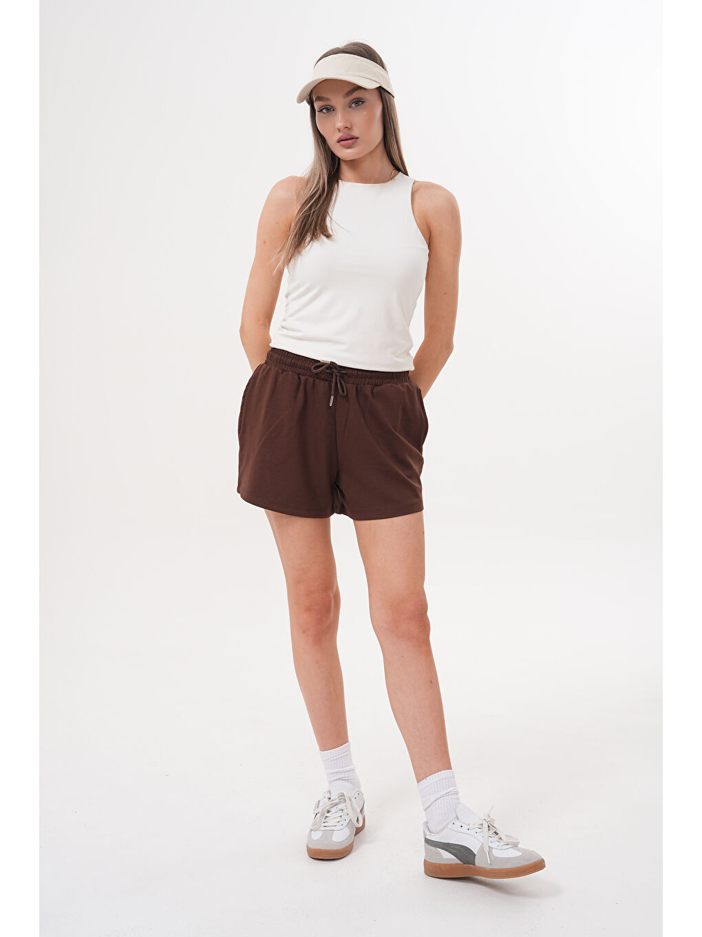Kahverengi Kadın Modal Şort Beli Lastikli Cepli Şort MODAL-ŞORT-3