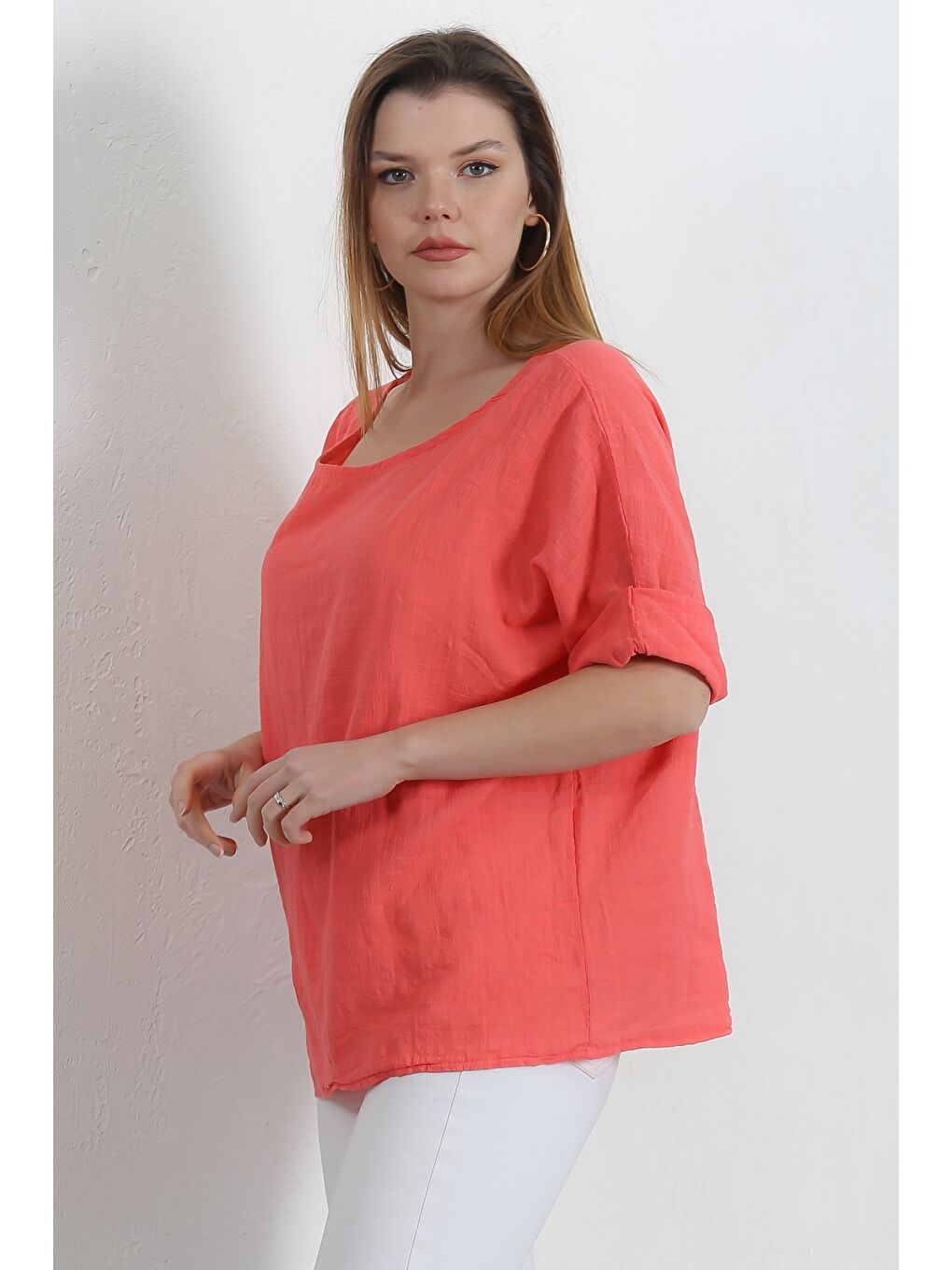 İtalyan Donuk Turuncu Havuz Yaka 3/4 Kol Casual Keten Karışımlı Dokuma Bluz-2