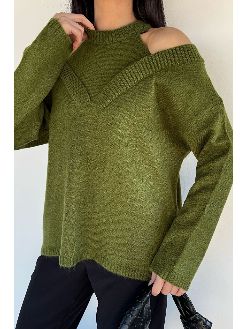 Haki Halter Yaka Kadın Triko Bluz-1