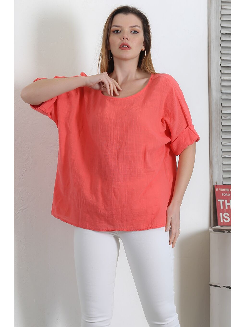 İtalyan Donuk Turuncu Havuz Yaka 3/4 Kol Casual Keten Karışımlı Dokuma Bluz-4