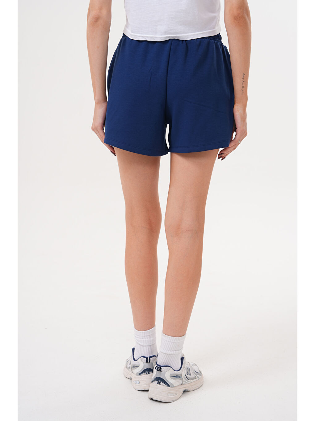 Lacivert Kadın Modal Şort Beli Lastikli Cepli Şort MODAL-ŞORT-2