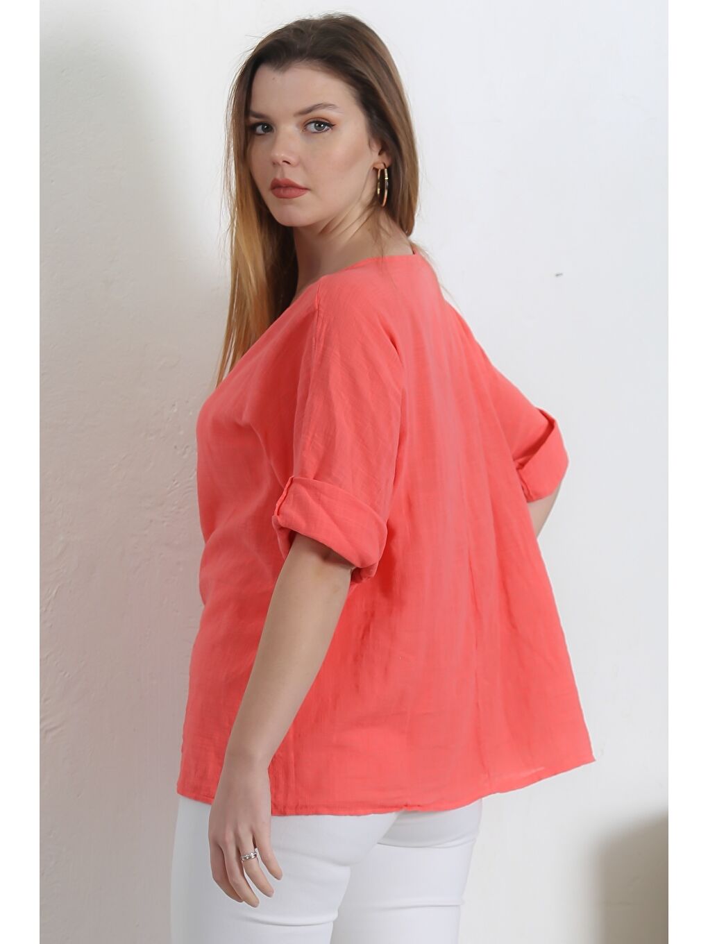 İtalyan Donuk Turuncu Havuz Yaka 3/4 Kol Casual Keten Karışımlı Dokuma Bluz-5