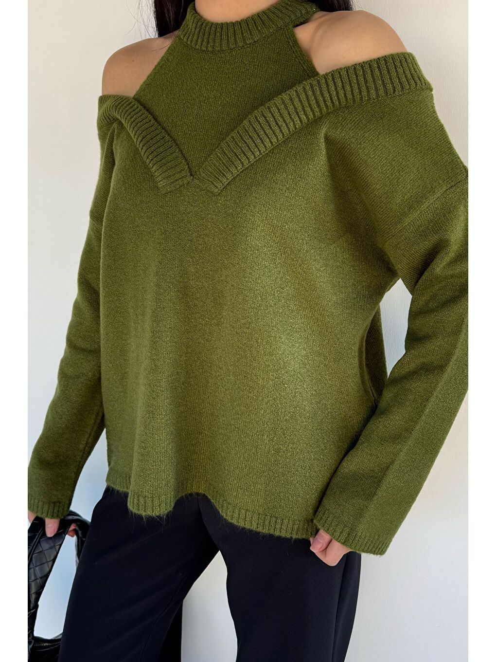 Haki Halter Yaka Kadın Triko Bluz-2