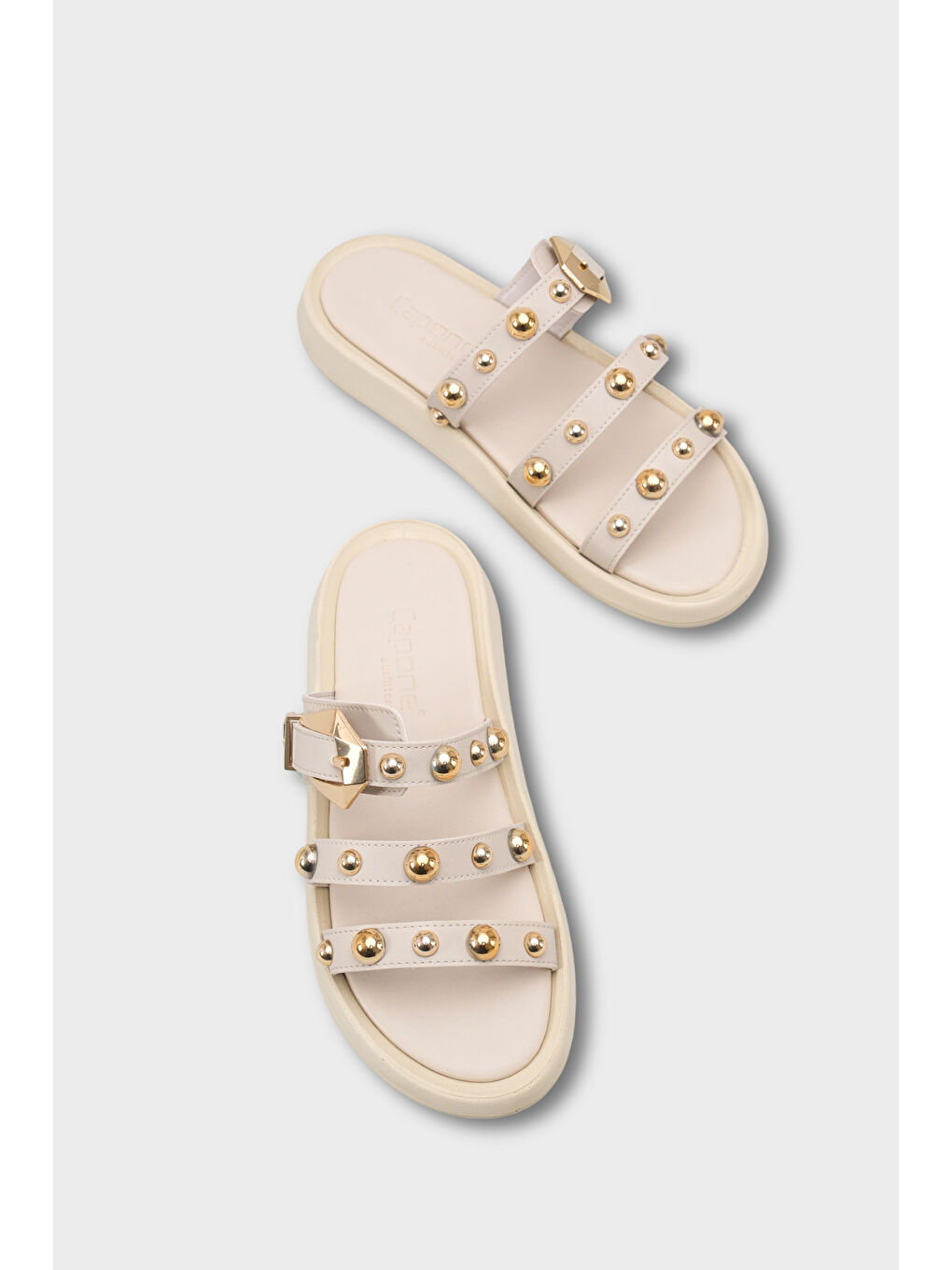 Bej Nollie Yuvarlak Burunlu Metal Aksesuarlı Kadın Terlik-5