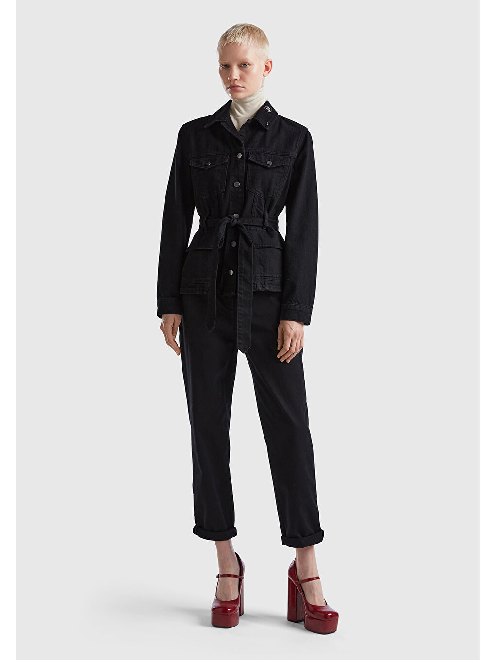 Kadın Siyah Belden Bağlamalı Denim Ceket-4