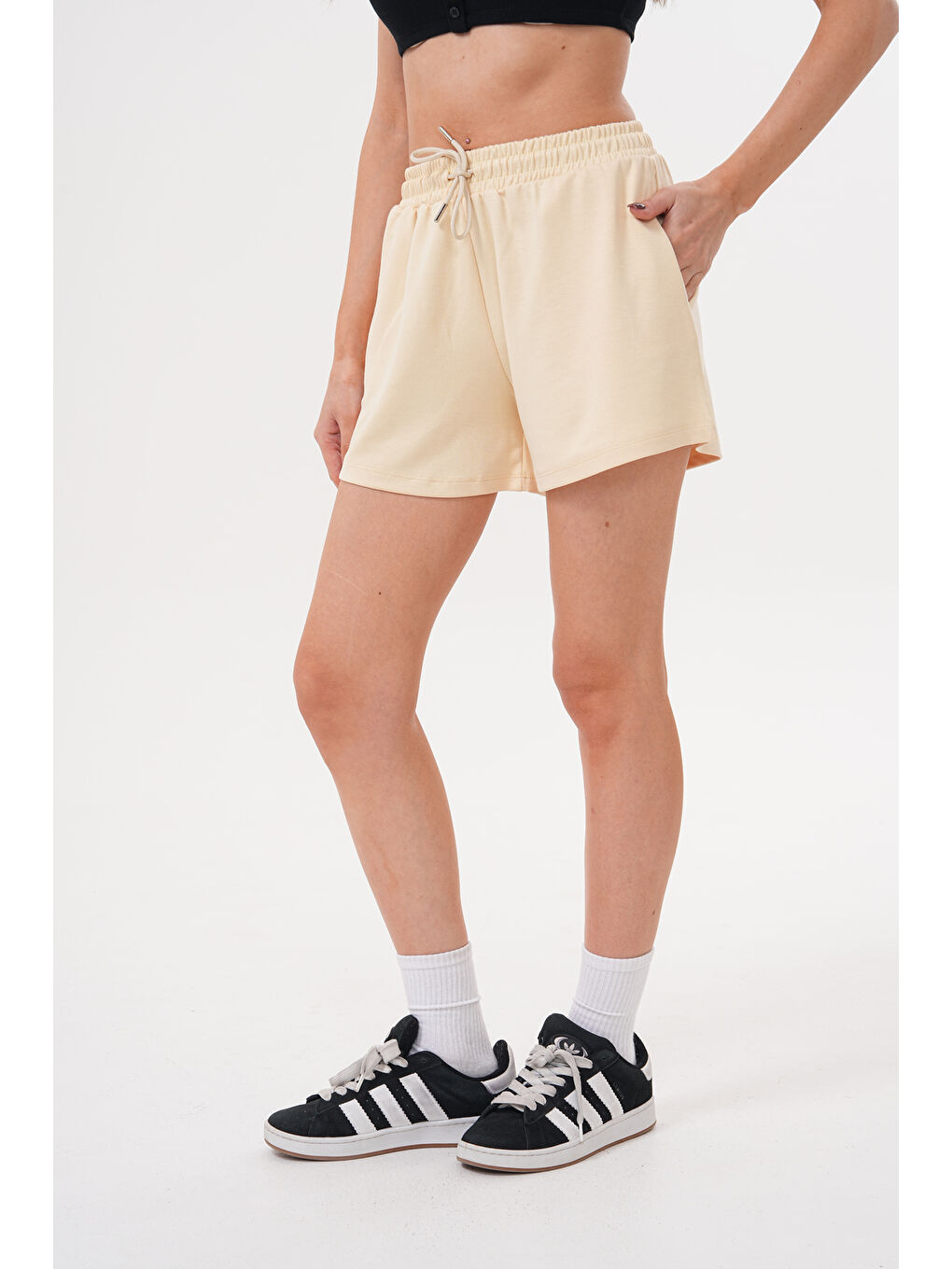 Sarı Kadın Modal Şort Beli Lastikli Cepli Şort MODAL-ŞORT-1