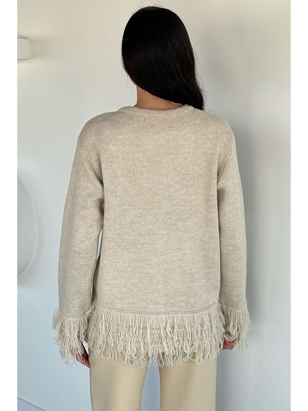 Ekru Kadın Püsküllü Triko Hırka-3