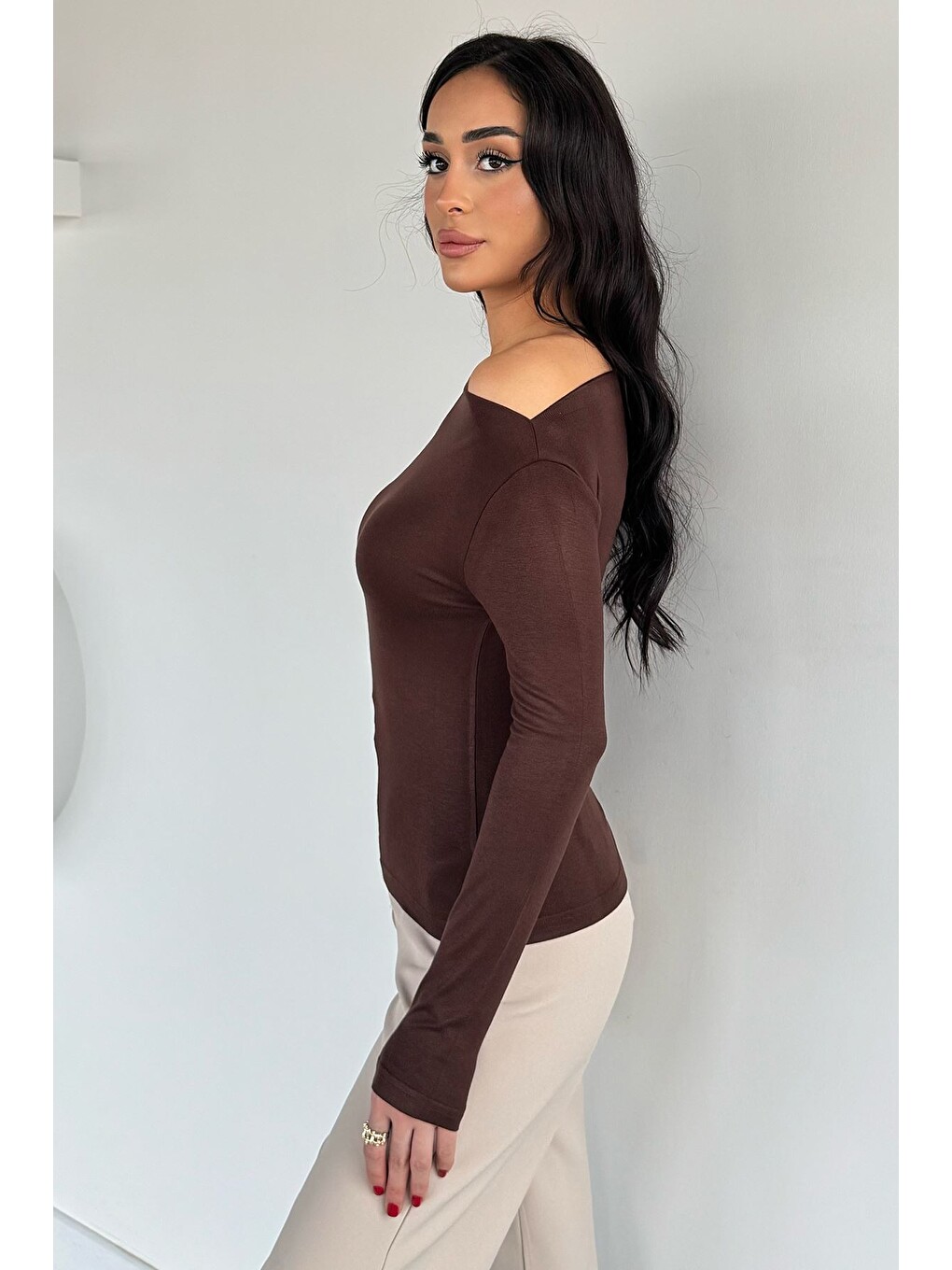 Kahverengi Kadın Elastanlı Kayık Yaka Body Bluz-3