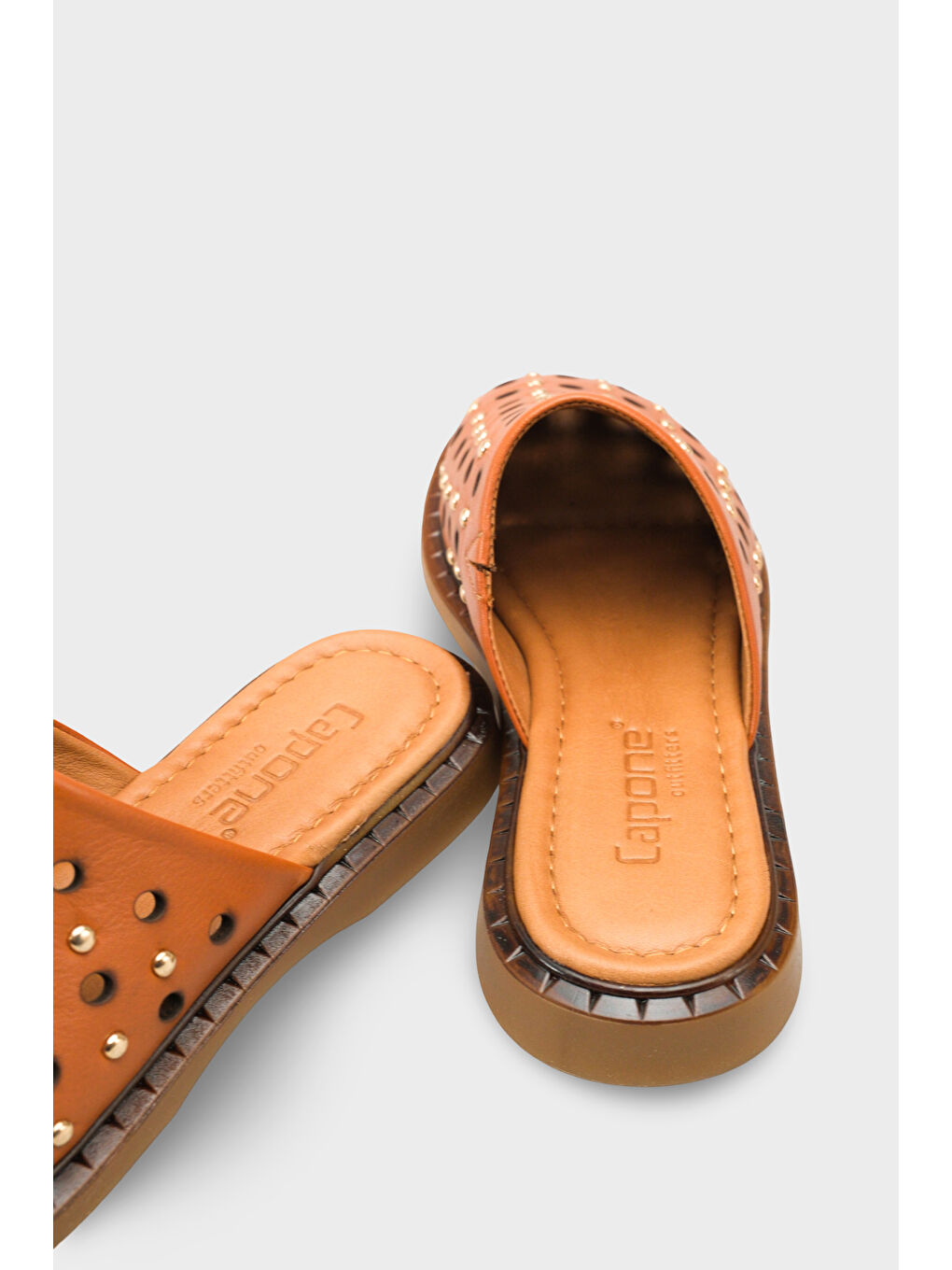 Kahverengi Lidia Hakiki Deri Düz Topuklu Zımbalı Kadın Sabo Terlik-3