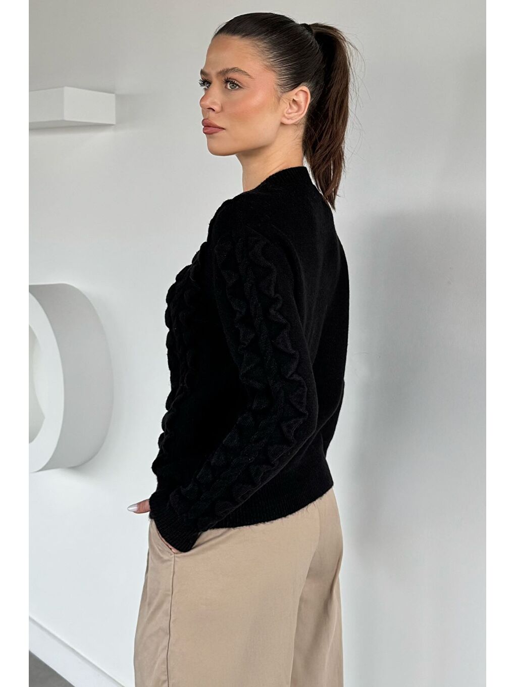 Siyah Kadın Gold Düğme Detaylı Triko Hırka-1