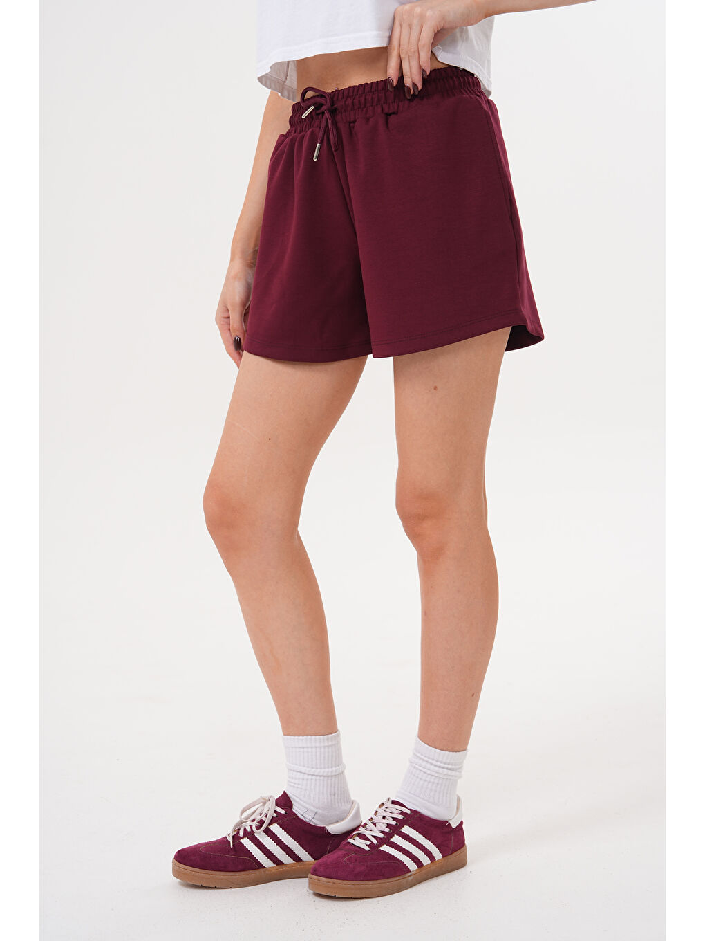 Bordo Kadın Modal Şort Beli Lastikli Cepli Şort MODAL-ŞORT-1