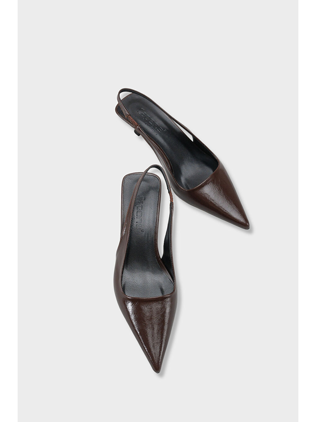 Kahverengi Lynett Sivri Burunlu Orta Topuklu Arkası Kare Arkadan Bantlı Kadın Ayakkabı-4